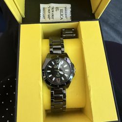 Invicta Excursion Women’s Watch - 32mm, Black (46301) - Brand New