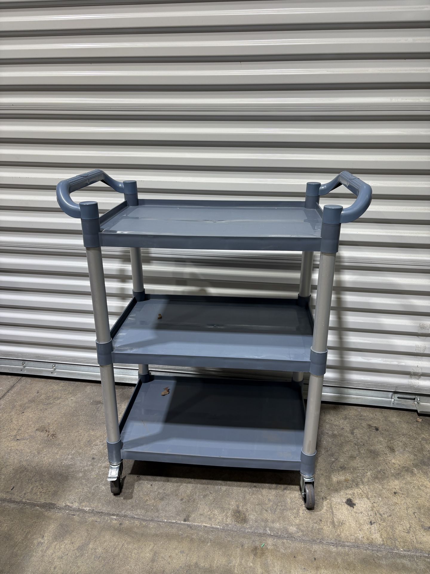 Plastic Bus Cart Gray