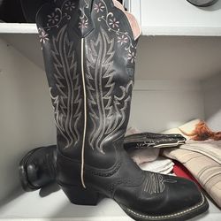 Size 7 boots