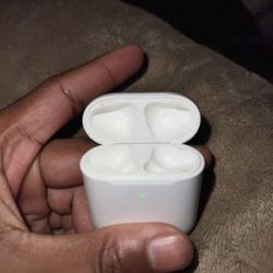 Airpods 2nd  Case With One Free Airpod
