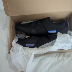 Shimano SH-IC200 Cycling Shoes – Brand New – Size 48 (US 12.3)