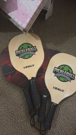 Pickleball paddles