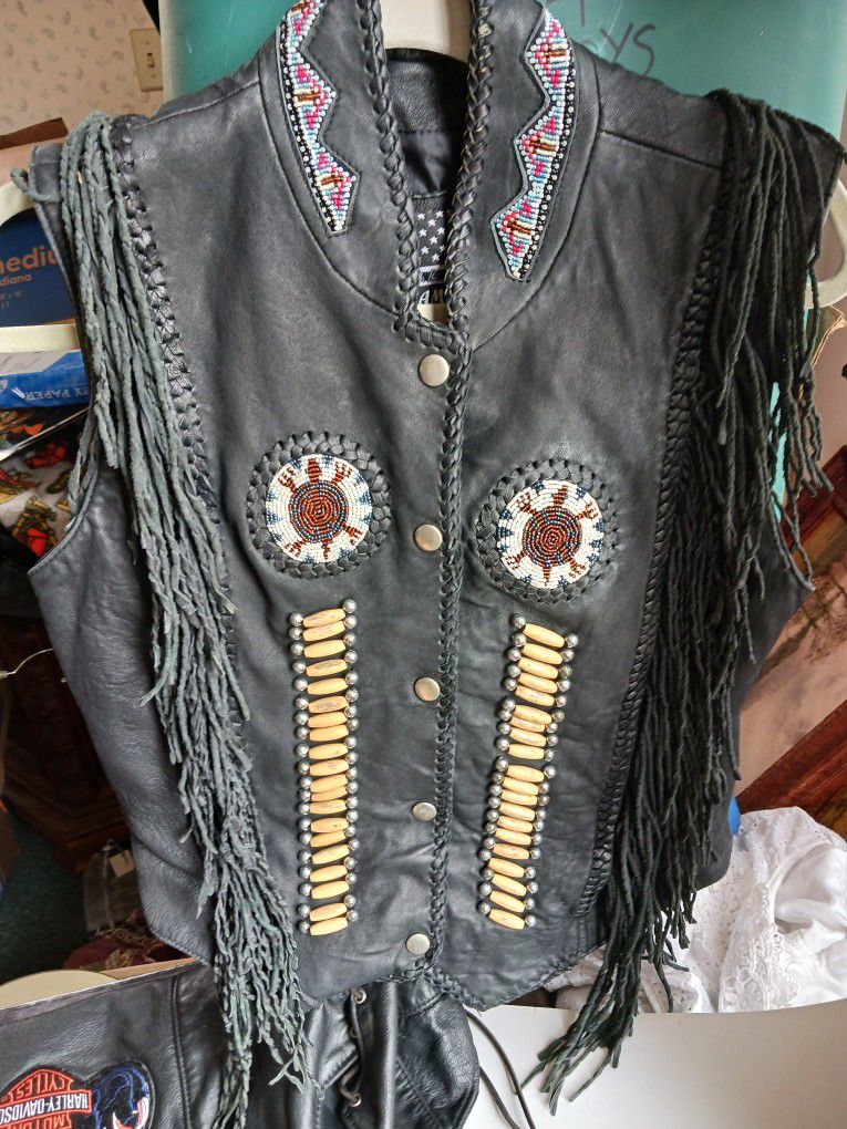 Motorcycle Woman's Vest. All Leather Vintage Vest.