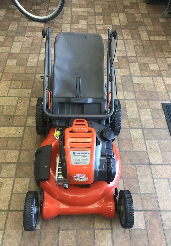 Husqvarna LC121p Gas Push Lawn Mower for Sale in Lancaster ...