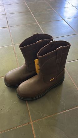 Steal toed boots size 8.5
