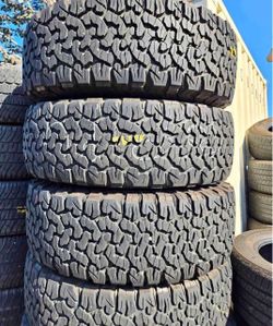245:70/17,Bfgoodrich precio 220