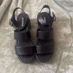 Women sandals