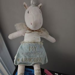 Small Unicorn Plushie 