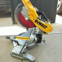 DeWalt Miter Saw 