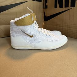 Nike Inflict 3 White Metallic Gold Wolf Grey 325256-100 Wrestling Mens Size 13.5