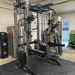 Vesta Fitness PRO SERIES 2-1 Ultimate Half Rack Functional Trainer/Gym Equipment/ Home Gym/ Fitness/ FREE DELIVERY 🚚 