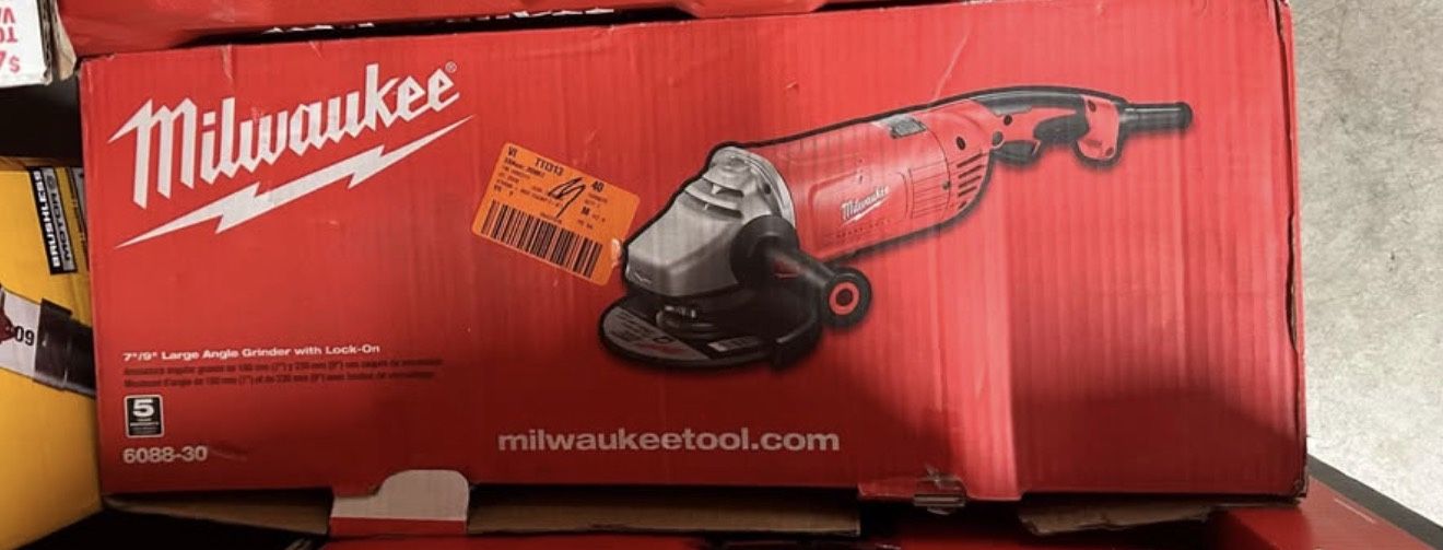 Milwaukee 7/9 in. Large Angle Grinder with Trigger Lock-On Switch