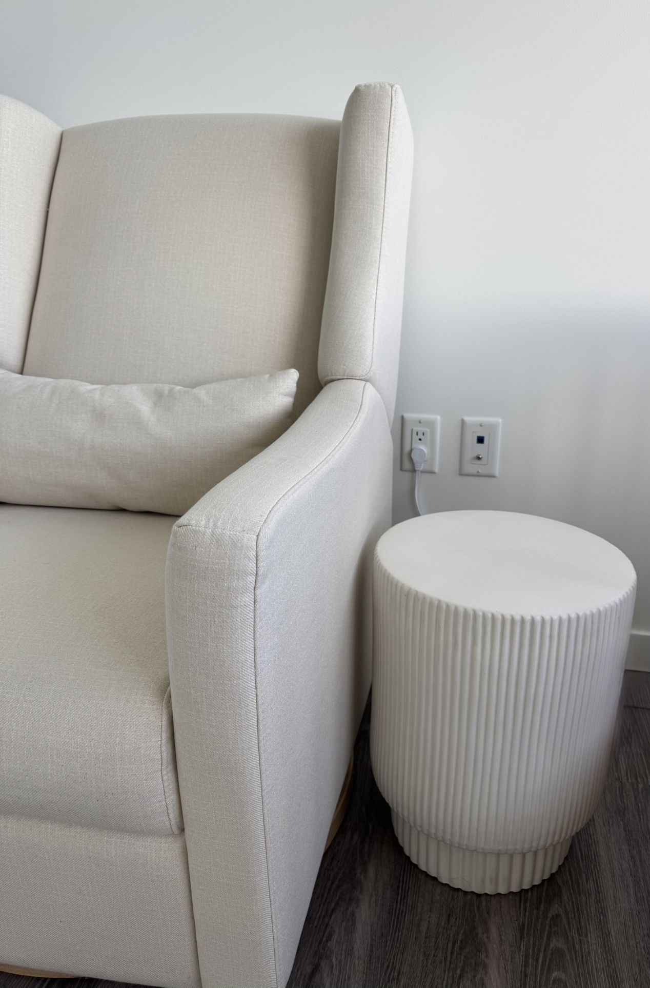 Textured Ceramic (13”) Indoor/Outdoor Side Table, White (Set of 2)