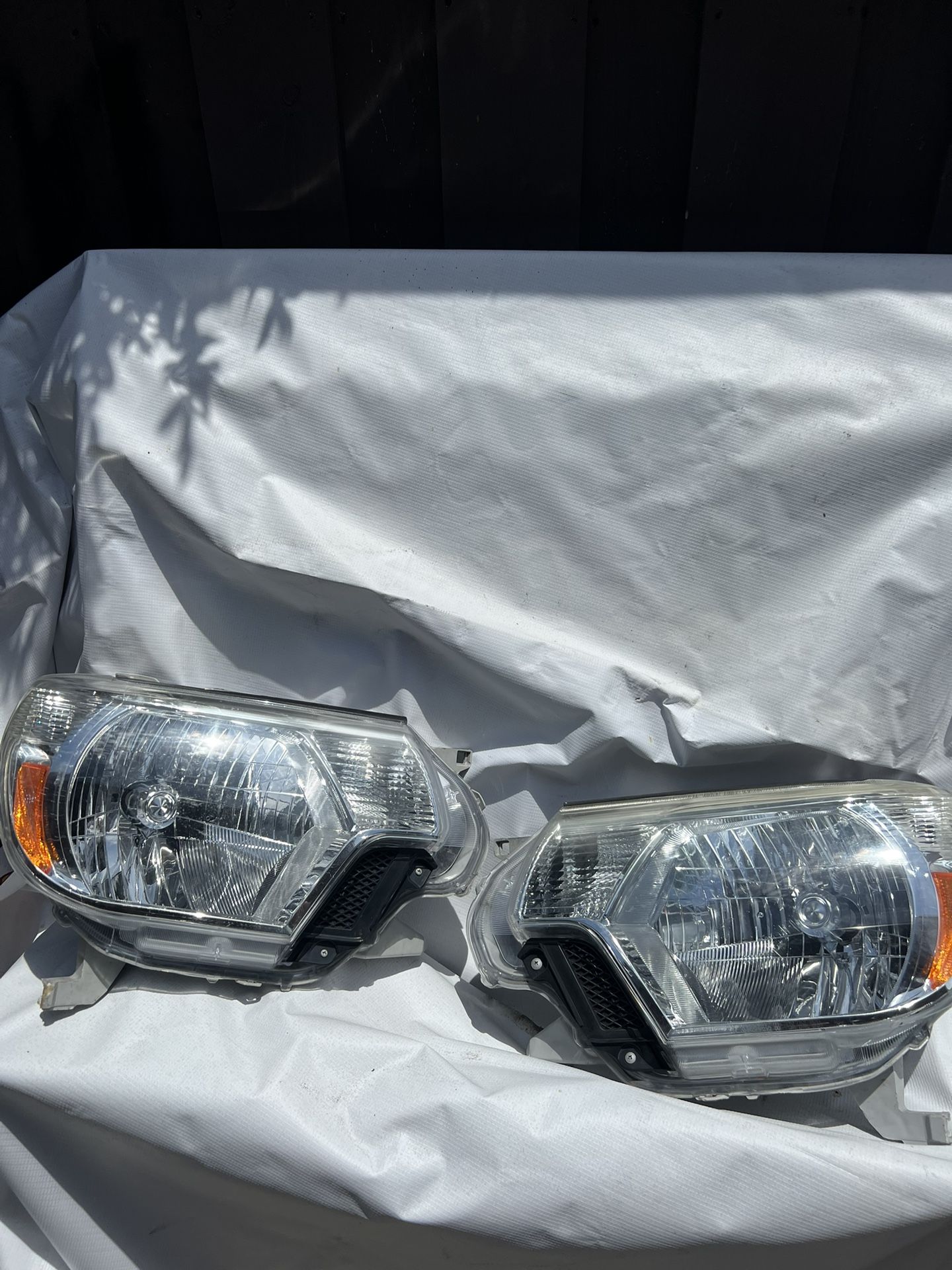 2nd Gen Tacoma headlights and taillights