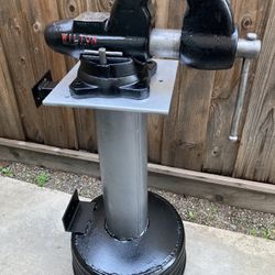 Vise Wilton Bullet 101169 Pipe Jaws With Heavy Stand