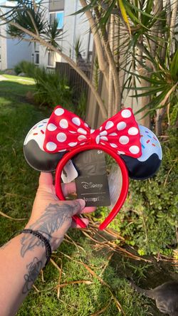 Loungefly Minnie Cupcake Ears Disney