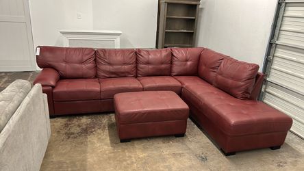 Sectional Sofa - Delivery/Financing Available
