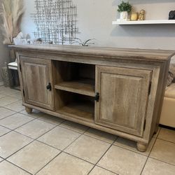 Console table/tv stand, 60”L, 31”H, 20”W
