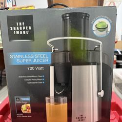 The Sharper Image Stainless Steel Super Juicer 700 Watt
