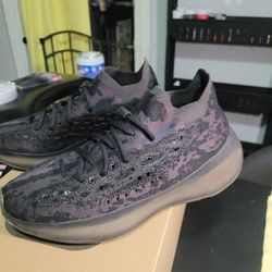 Yeezy 380 ONYX