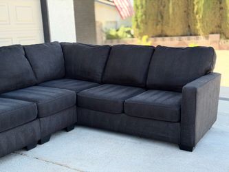 Sectional couch sofa couches