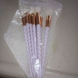 Makeup Brushes