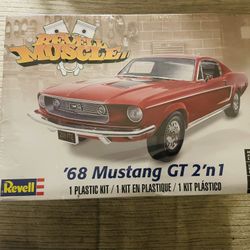 68 Mustang GT 2’n’1 Plastic Model Kit 