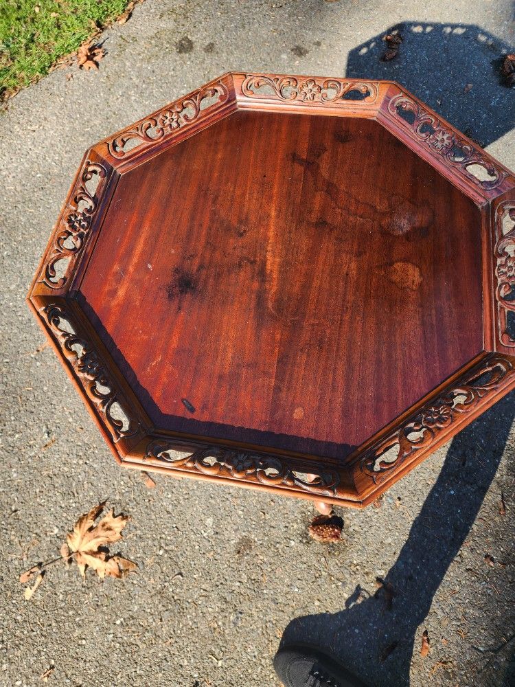 Mahogany Octagonal Side Table With Carved Lace Work On Edge