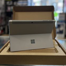 Microsoft Surface Go3 | Read Description 👇🏼