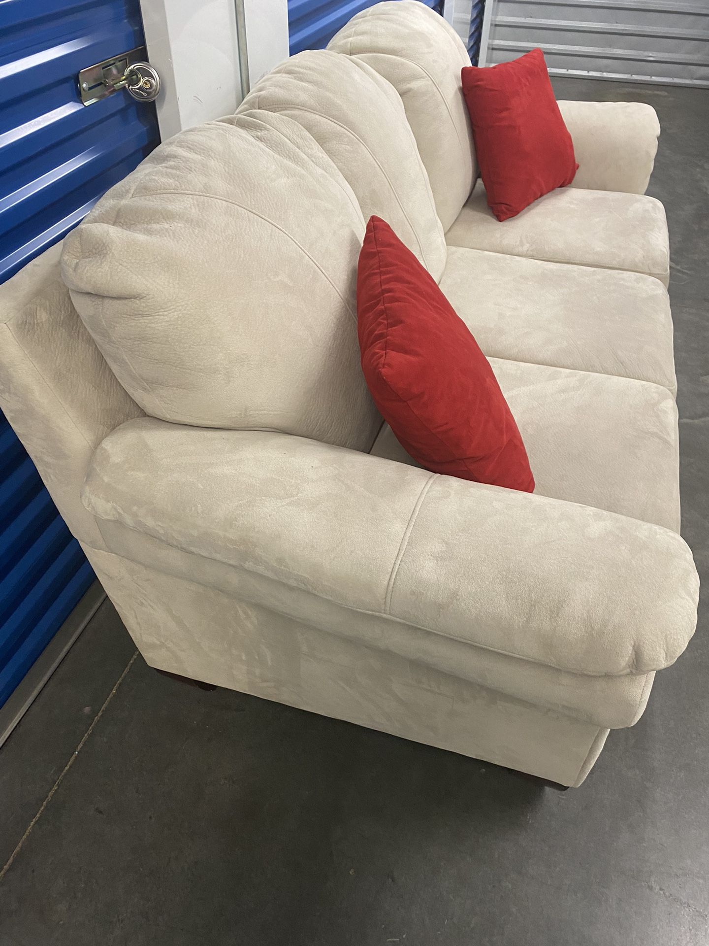 Comfortable Couch (free delivery)