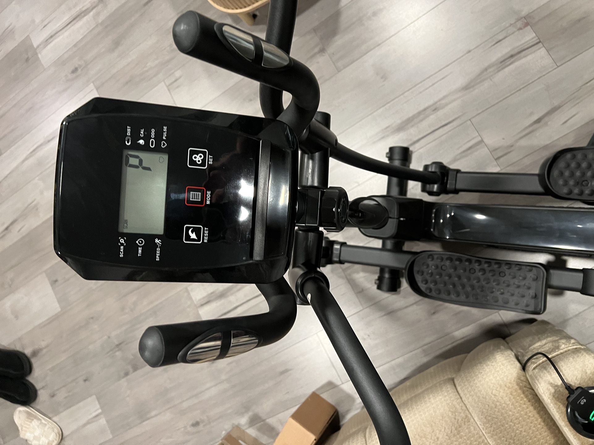 Elliptical Exercise Machine Pooboo