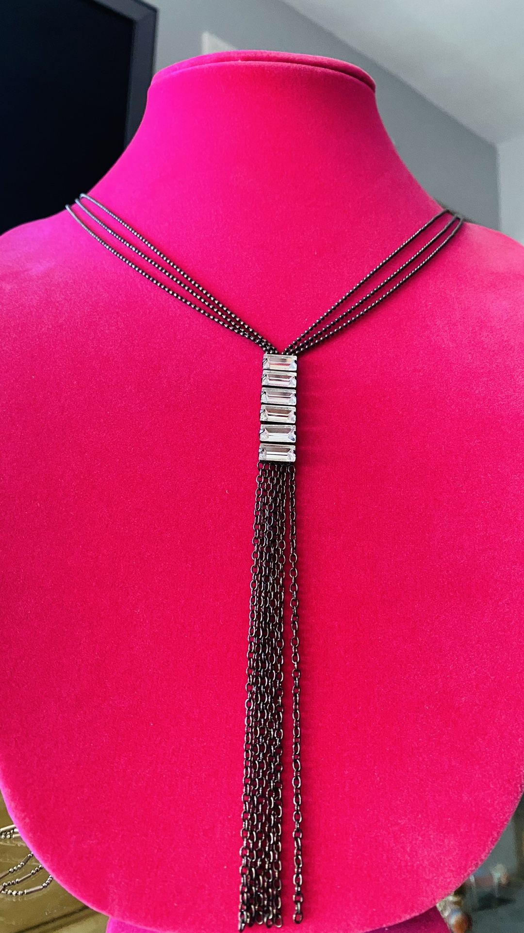 New Rhinestone & Fringe Necklace