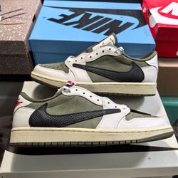 Air Jordan 1 Men’s Sneaker With Box New 