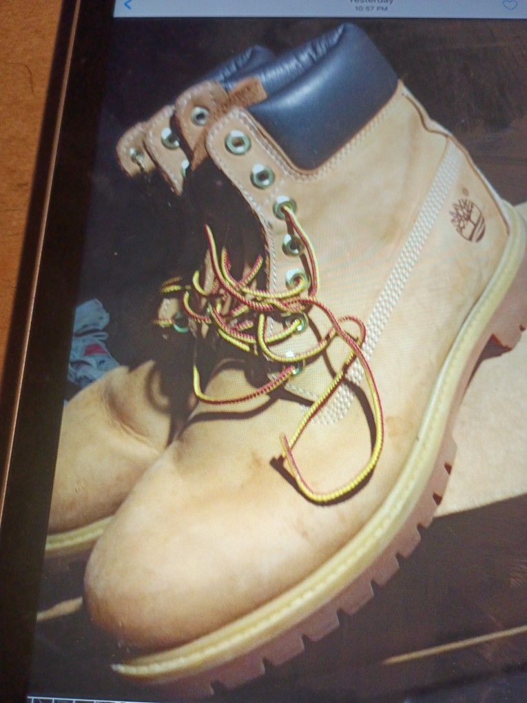 TIMBERLAND 10061 MEN'S TAN 8M BOOTS