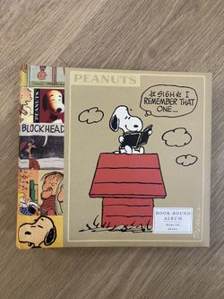 Snoopy / Peanuts Book-Bound Album