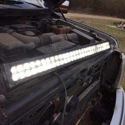 L end Light bar