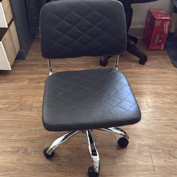 Swivel chair