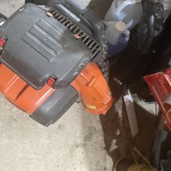 Husqurvna Big 570 Blower