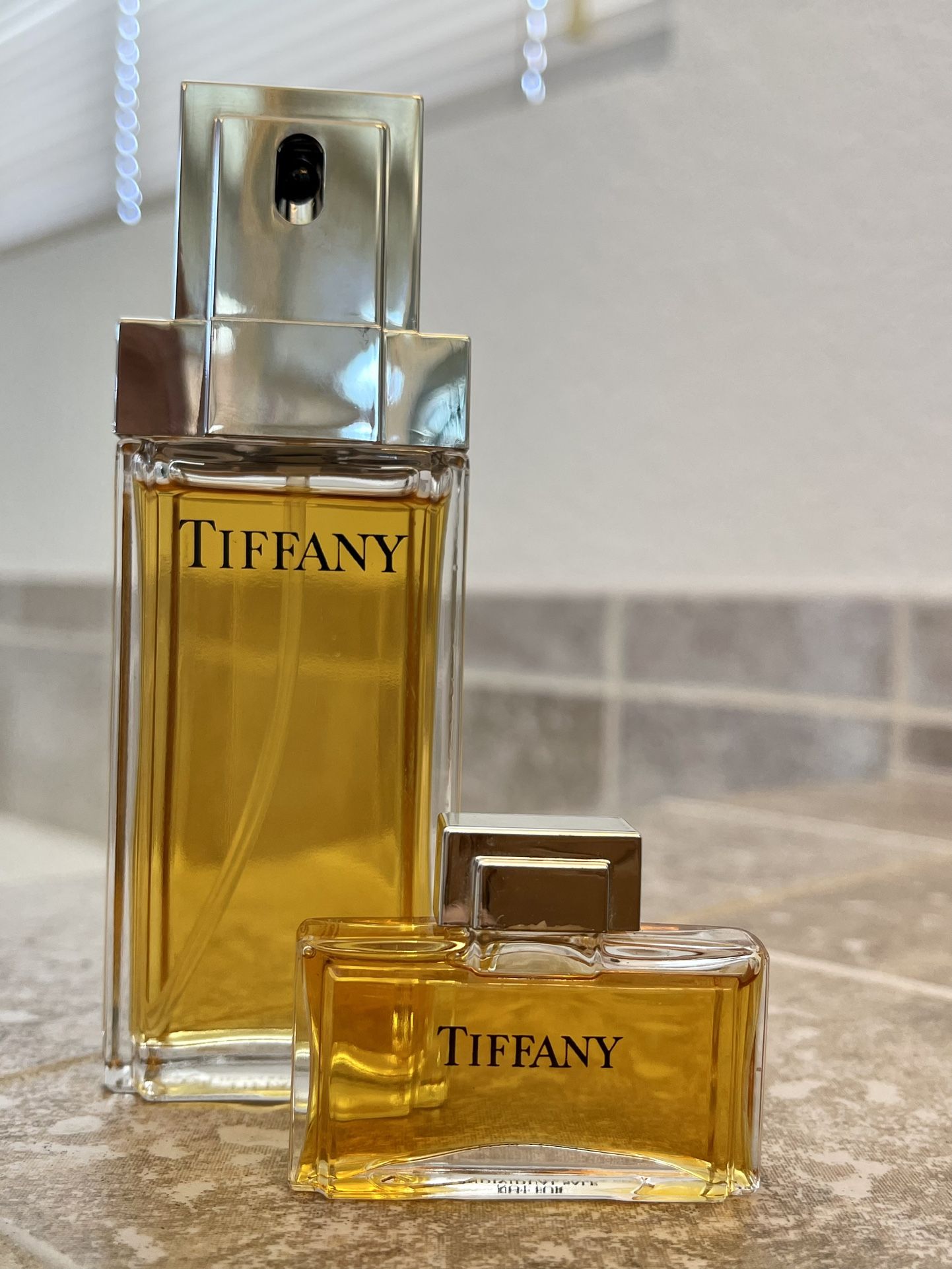 Tiffany By Tiffany & Co Perfume Set (1.7/50ml & Mini 7.5 Ml)
