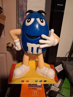 M&M