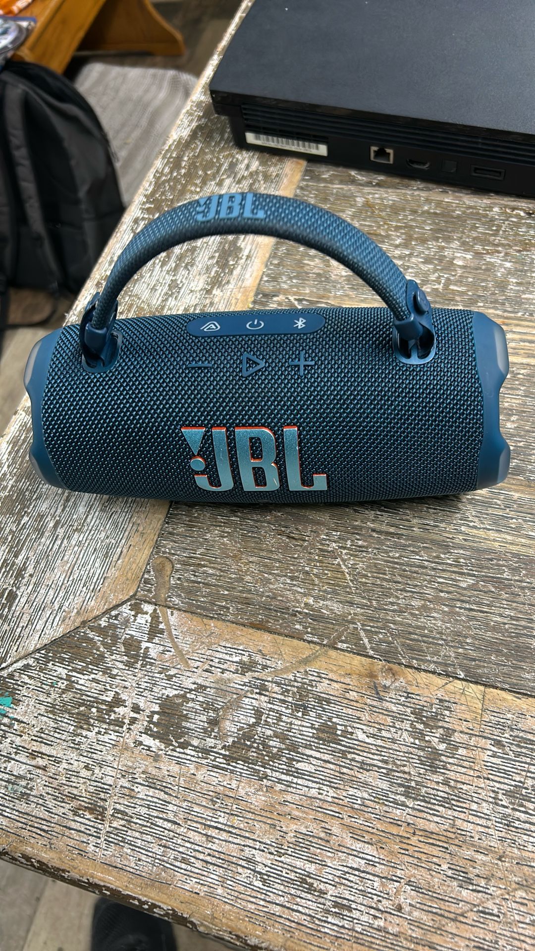 JBL Charge 6 $125