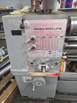 Torno industrial