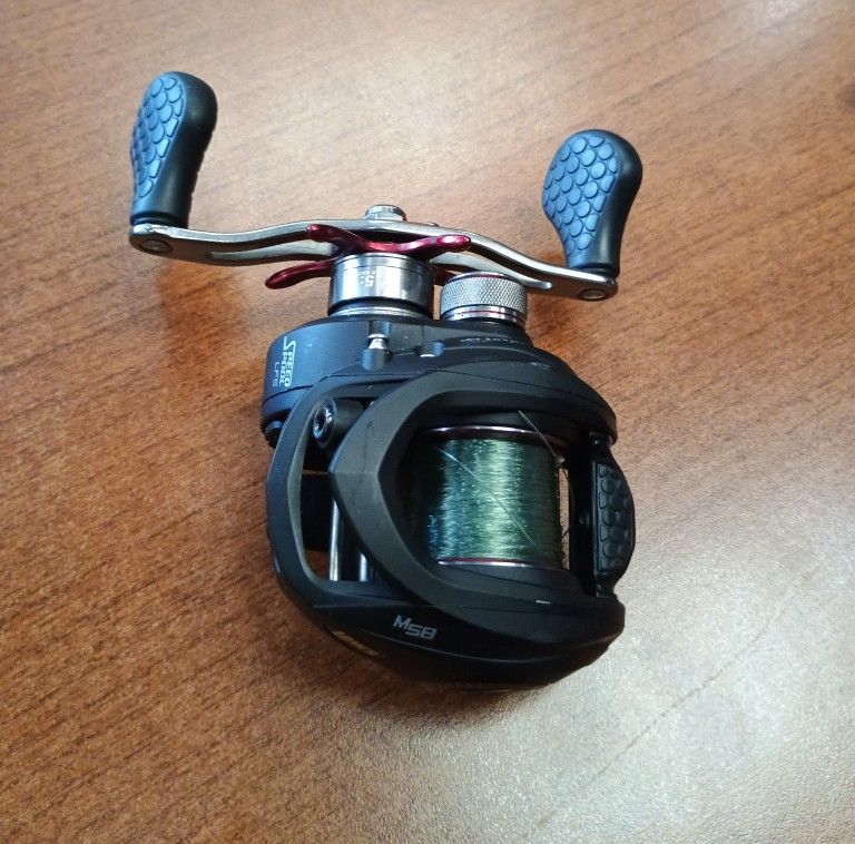 lews M58 Baitcasting Reel In Ex Condition