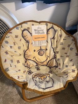 Disney Winnie the Pooh Kids Saucer Chair