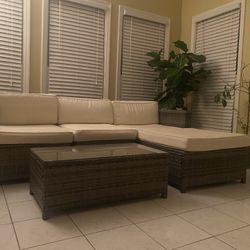 5 Piece Wicker Patio Set 