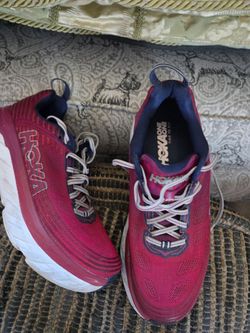 HOKA - ONE on One. - Time to Fly  Tennis Shoes, Redish Color, Women's Size 9.5