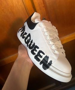 Alexander Mcqueens