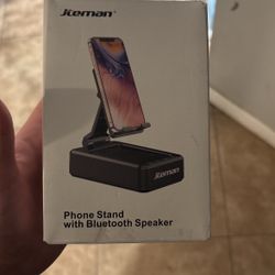 Jteman iPhone Stand And Bluetooth Speaker