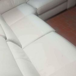 SECTIONAL GENUINE LEATHER RECLINER ELECTRIC WHITE COLOR.. DELIVERY SERVICE AVAILABLE 🚚💥💥✅