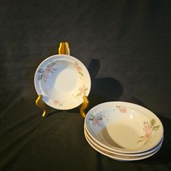 4 Gibson Housewares Roseland Bowls featuring a design with pink roses and a scalloped edge 7" Wide Excellent Vintage Condition The product is a set of